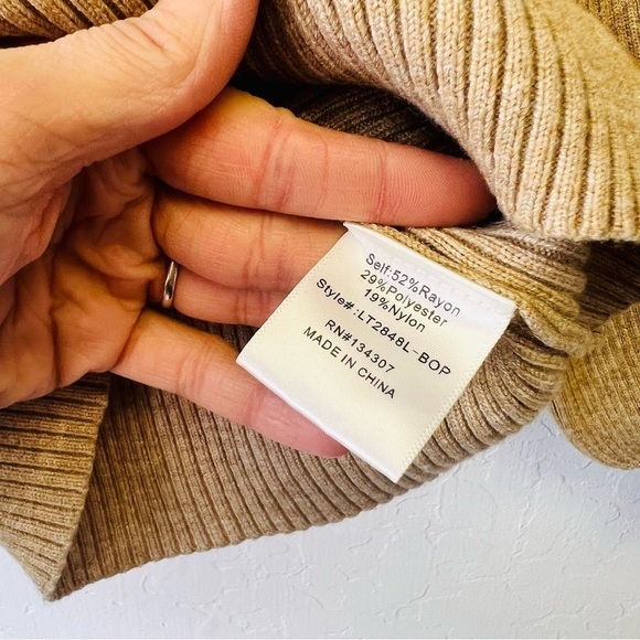 Line & Dot Puff Sleeve Ribbed Turtleneck Sweater XS - Picture 4 of 9